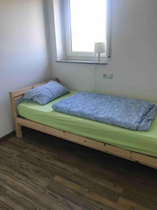 3 Zimmer Neubauwohnung In Der Schwaebischen Toskana Loewenstein Exterior photo